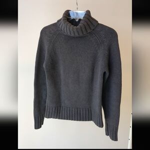 GAP Cozy Gray Turtleneck Sweater